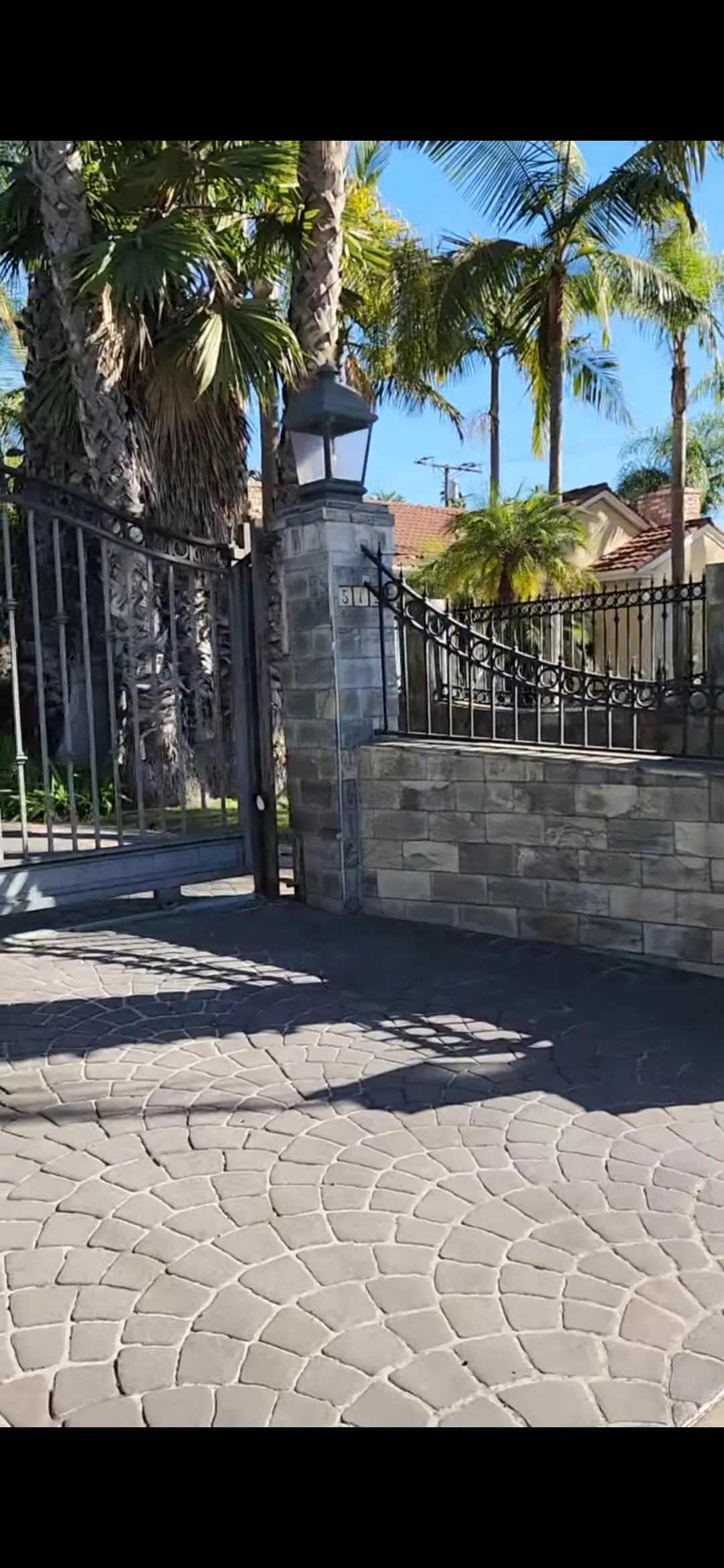 Automatic Gates Los Angeles | Installation & Repair | Iron Custom 10 Estate automatic gate Los Angeles