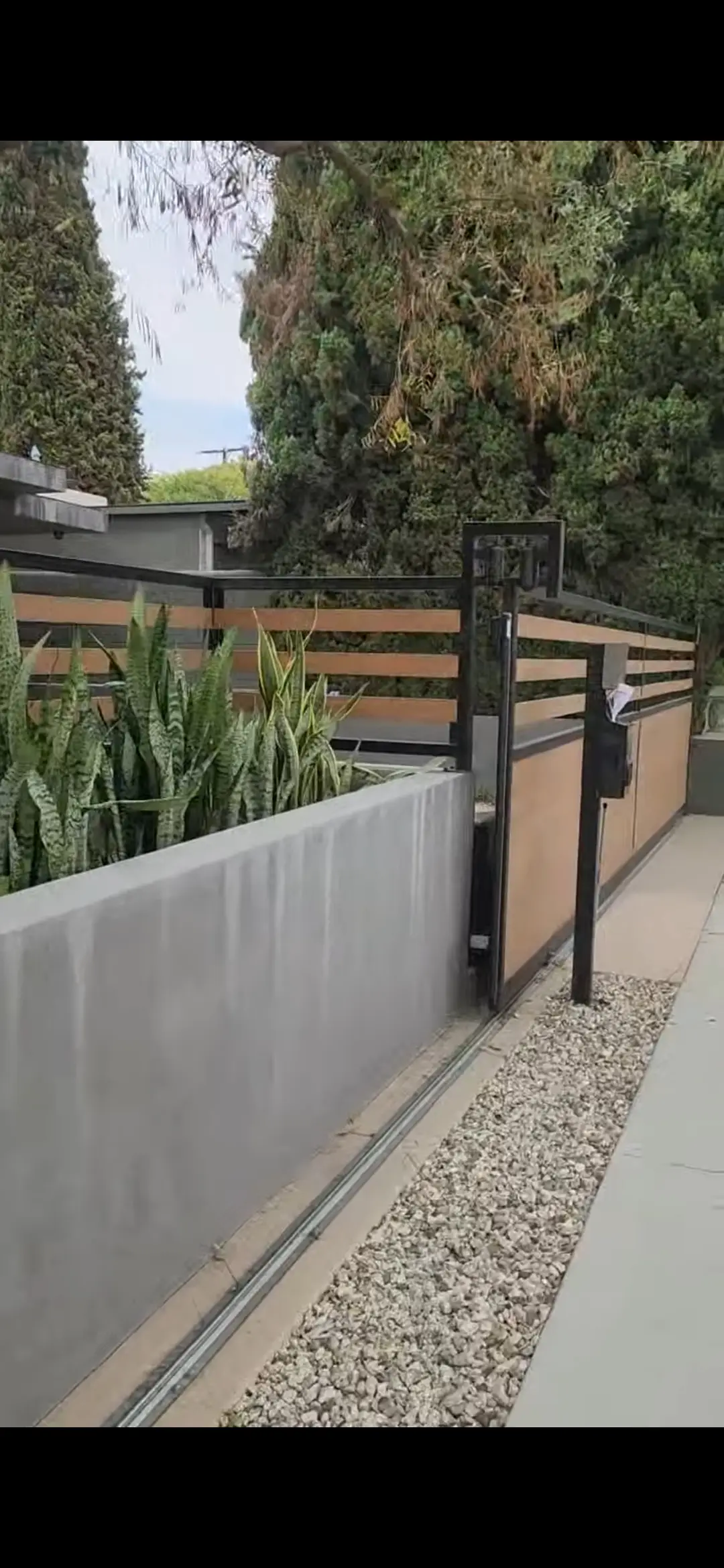WOOD & IRON GATES 1