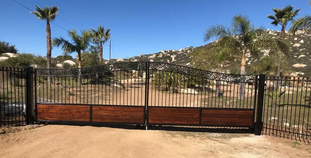 Santa Monica Automatic Gate Maintenance: Expert Guide